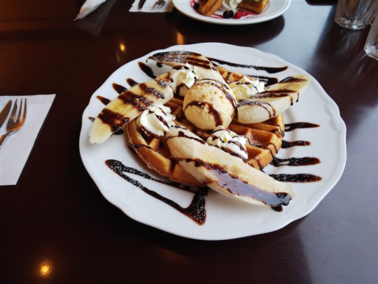 Bubble Waffle mı, Klasik Waffle mı?